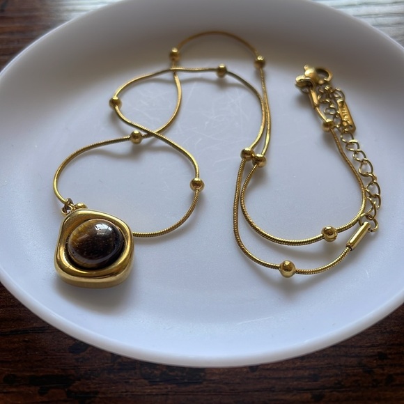 ❤️ 2/$20 or 3/$25 Tiger Eye Pendant Gold Stainless Steel Elegant Necklace - Picture 7 of 9